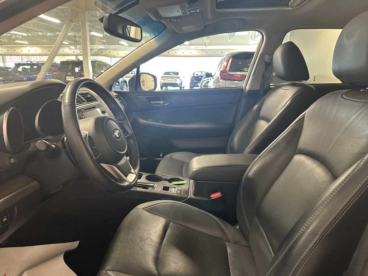 2019 Subaru Outback
                                                    Limited Main Image