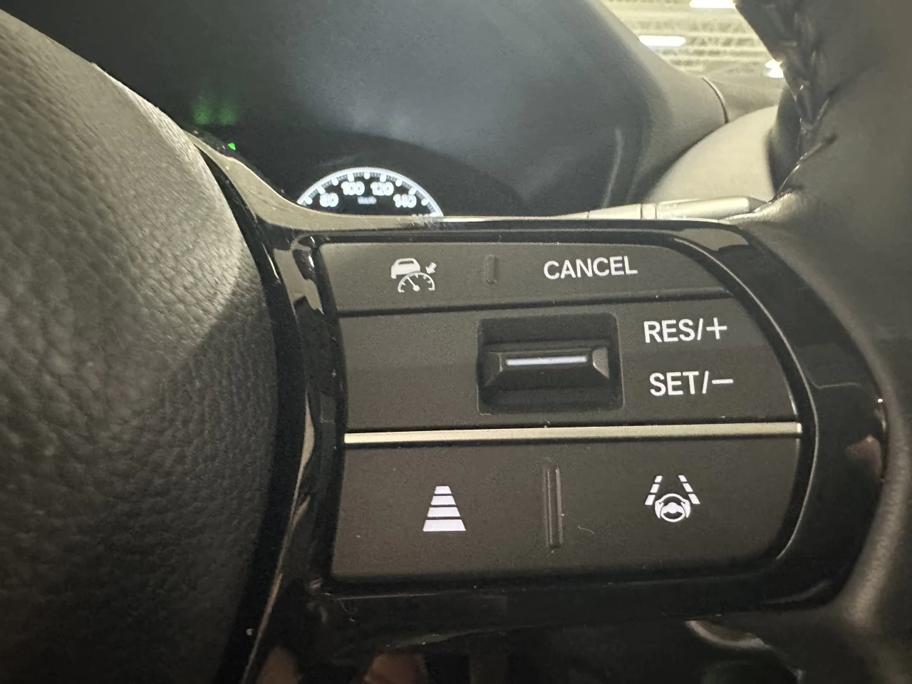 2024 Honda HR-V EX-L Navi Main Image