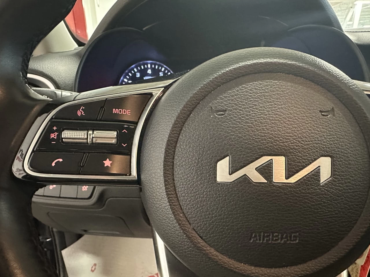 2023 Kia Forte EX Image principale