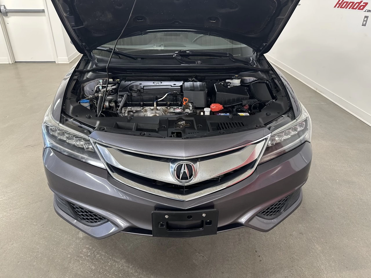 2017 Acura ILX Technology Pkg/Premium Main Image