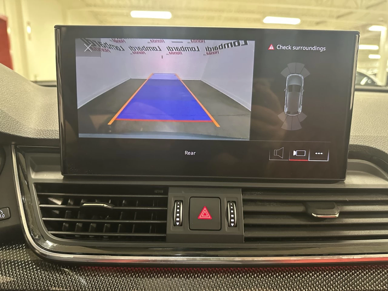 2022 Audi SQ5 Progressiv Main Image