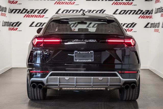 Lamborghini Urus  2019