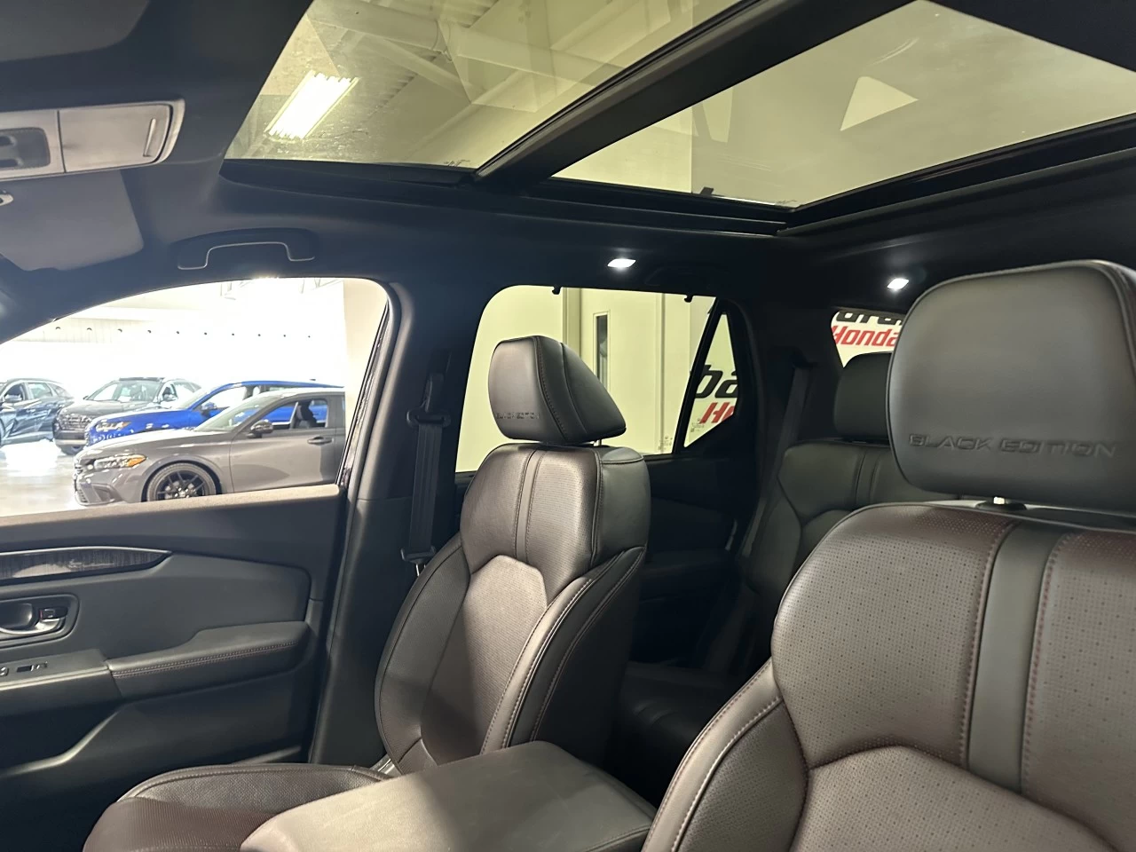 2025 Honda Pilot Black Edition Main Image