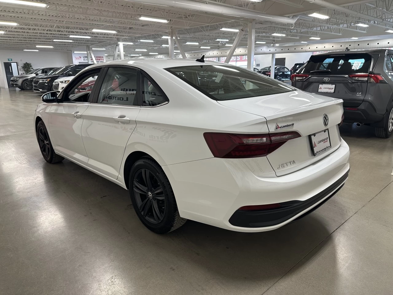 2024 Volkswagen Jetta Comfortline Main Image