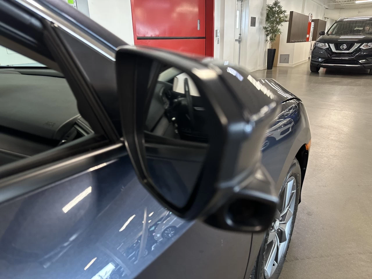 2020 Honda Civic
                                                    EX Image principale
