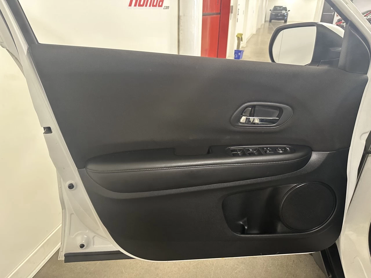 2016 Honda HR-V LX Image principale