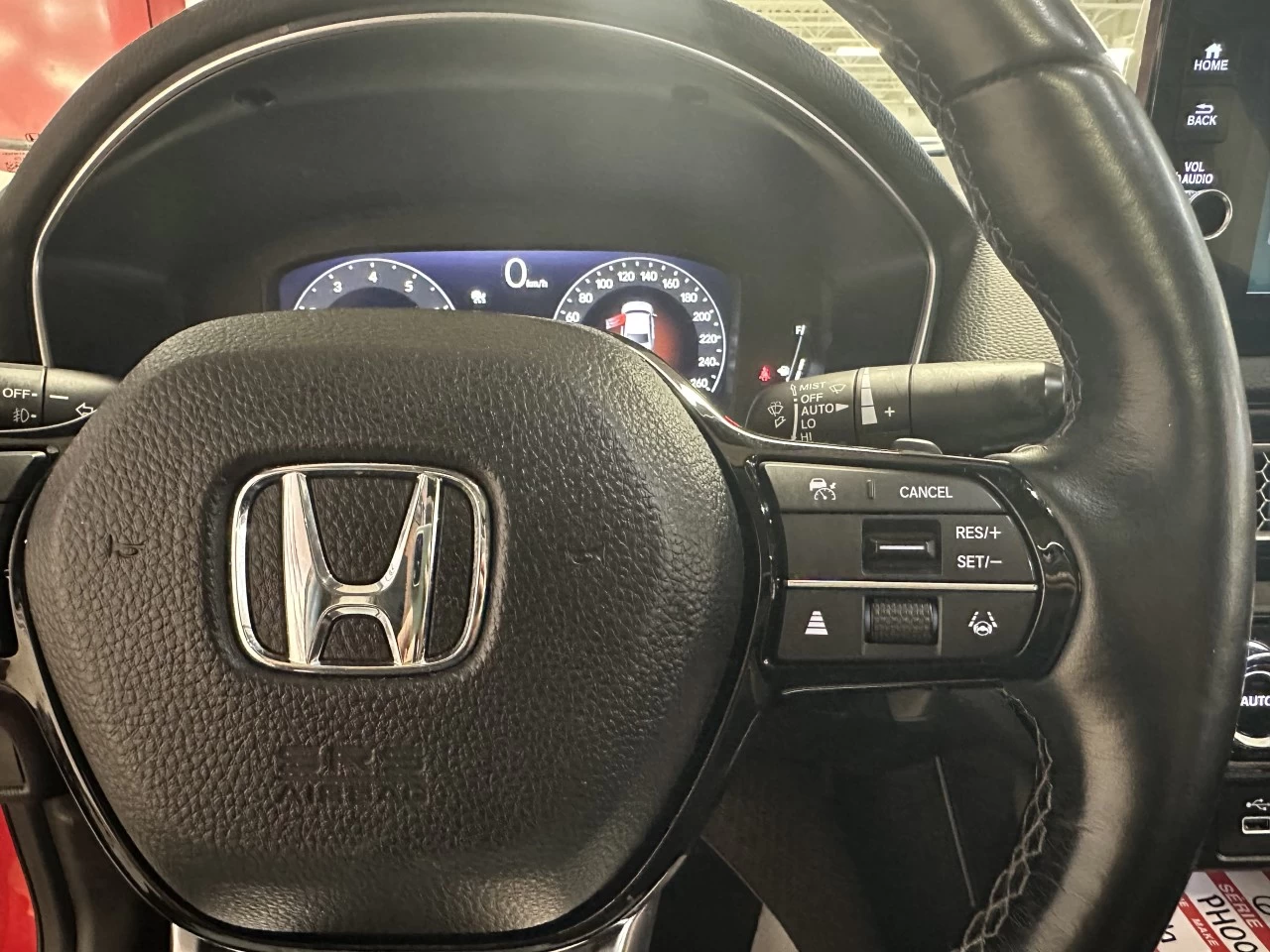 2023 Honda Civic
                                                    Touring Image principale