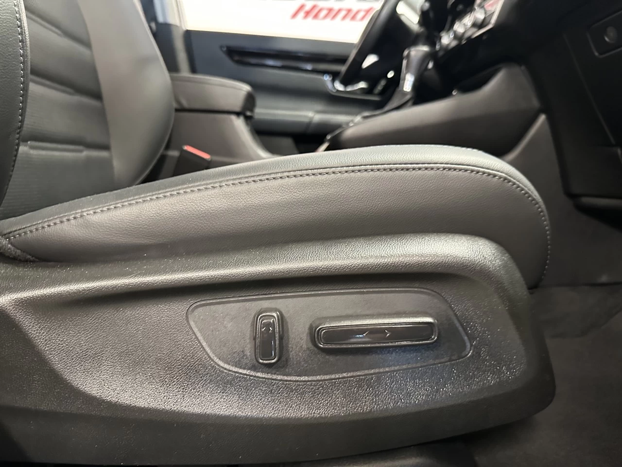 2023 Honda CR-V
                                                    EX-L Image principale