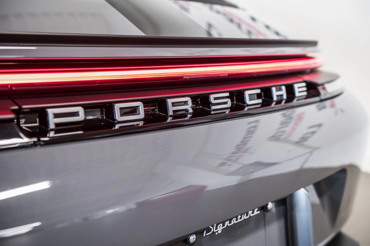 2025 Porsche 911 GT3 Touring Image principale