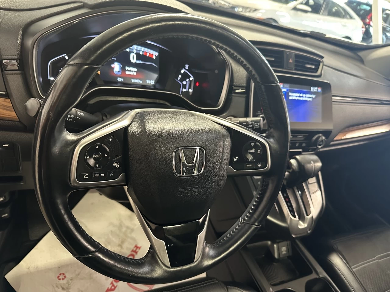 2017 Honda CR-V
                                                    Touring Main Image
