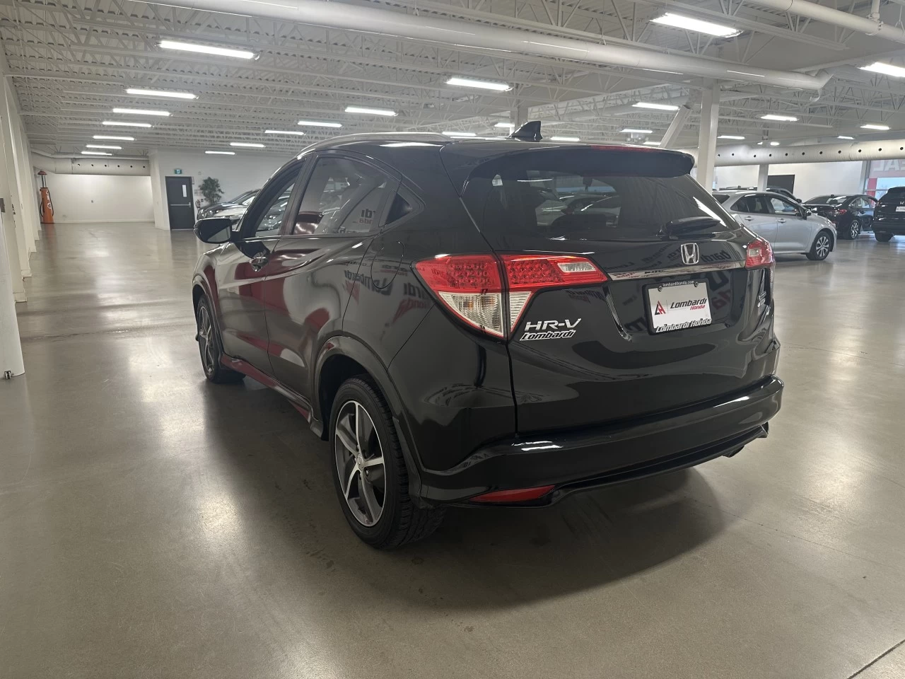 2022 Honda HR-V Touring Main Image