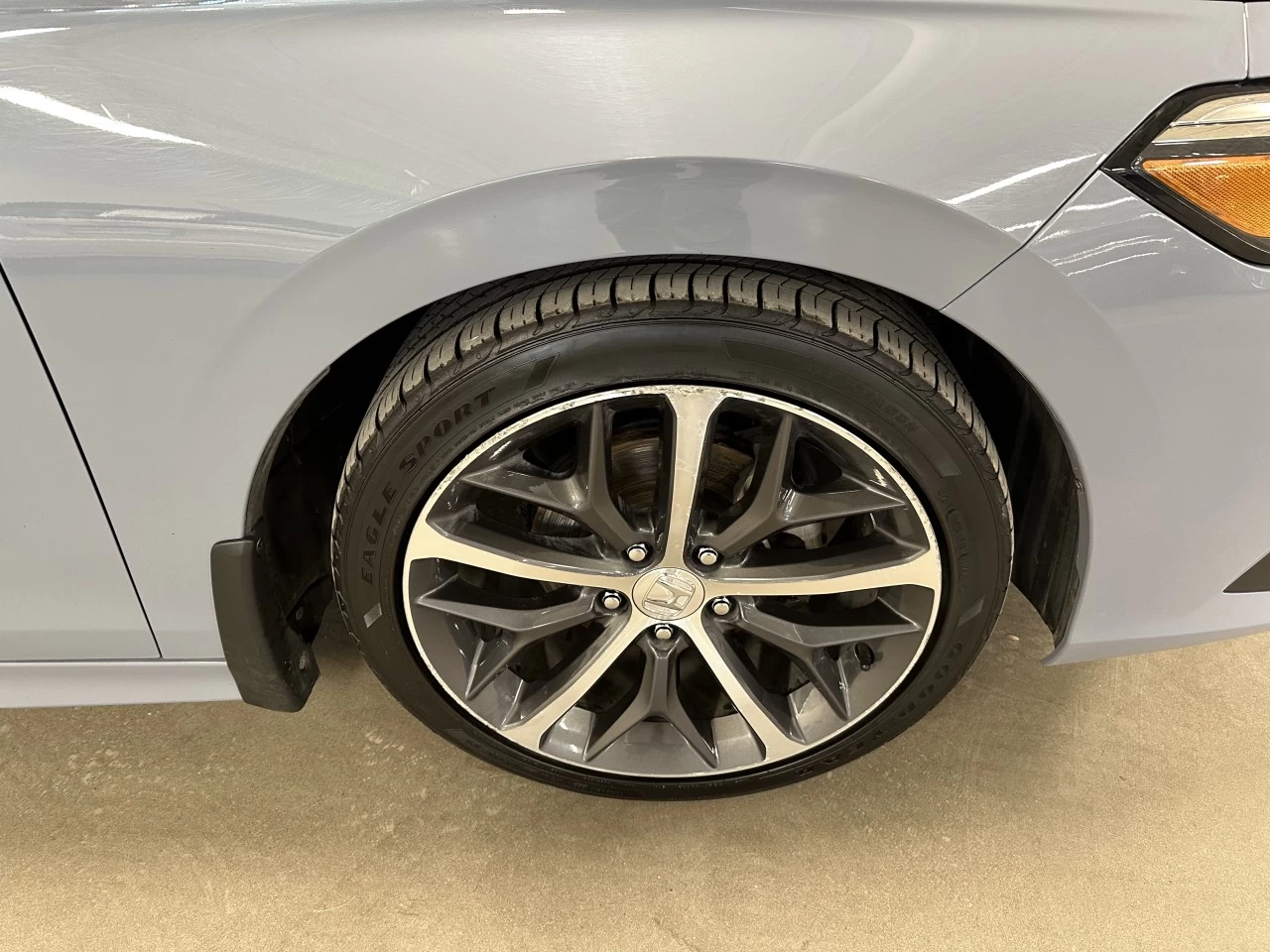 2024 Honda Civic Touring Main Image