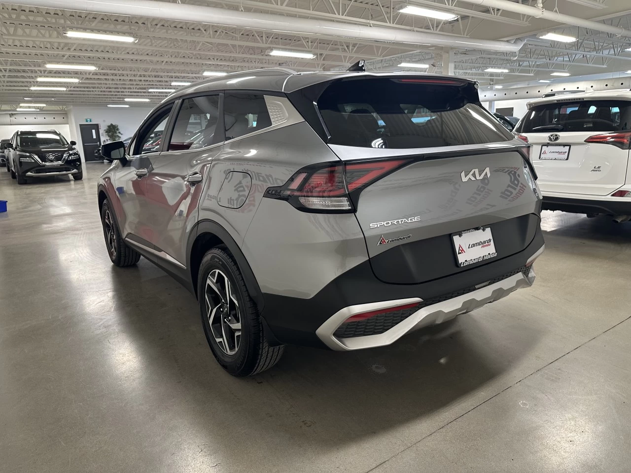 2024 Kia Sportage LX Main Image
