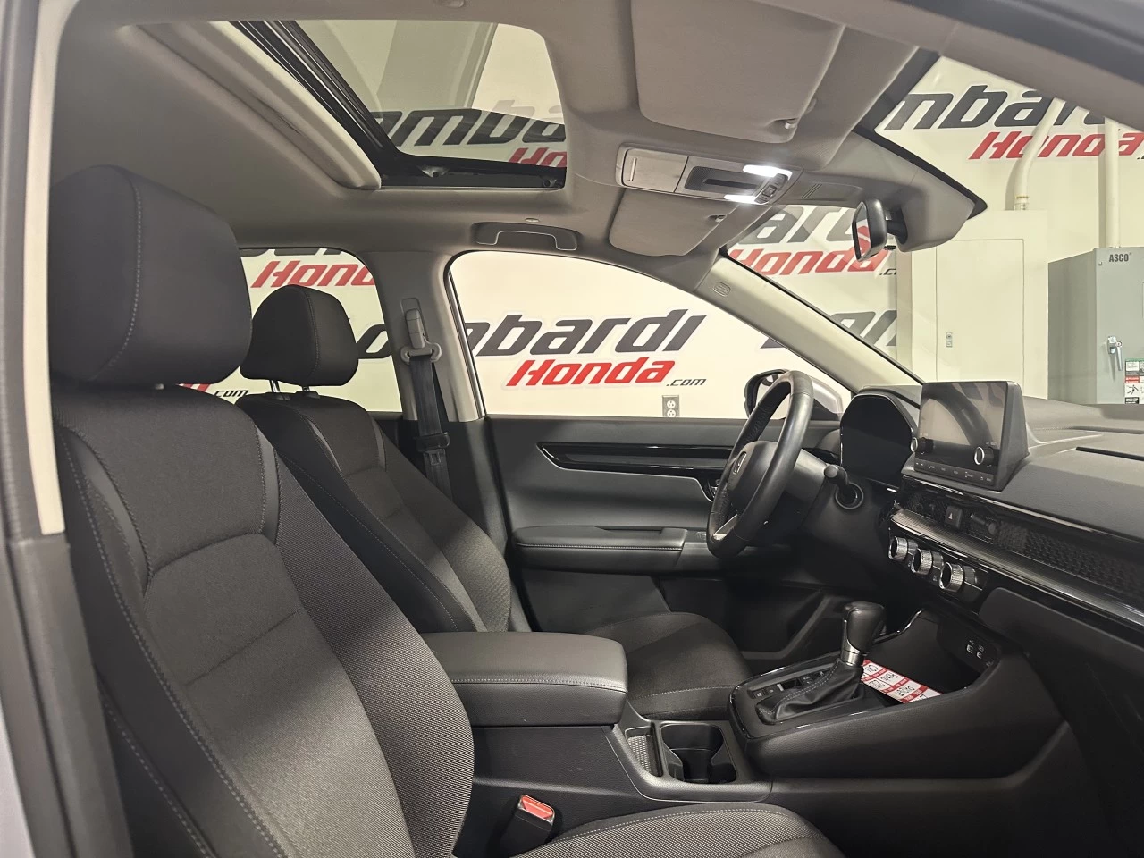 2023 Honda CR-V
                                                    Sport Main Image