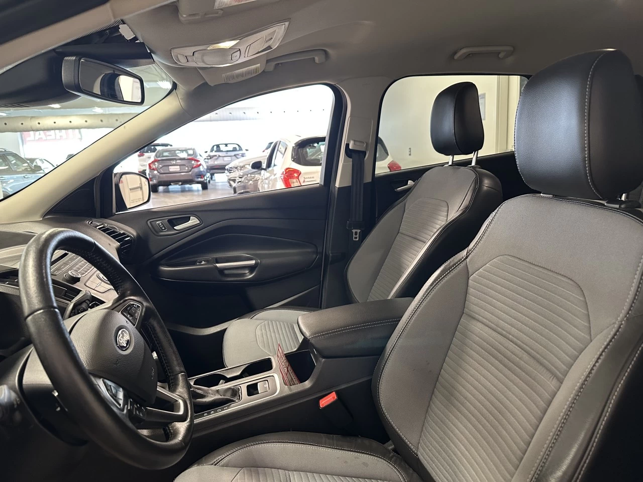 2018 Ford Escape SE Image principale