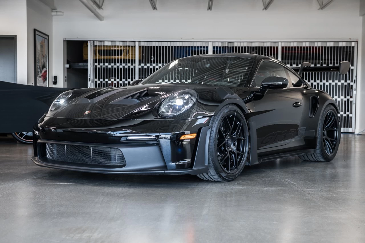 2024 Porsche 911 GT3 RS https://www.lombardihonda.com/resize/b990ff35b810a3abc0cc817b2ca24889-1