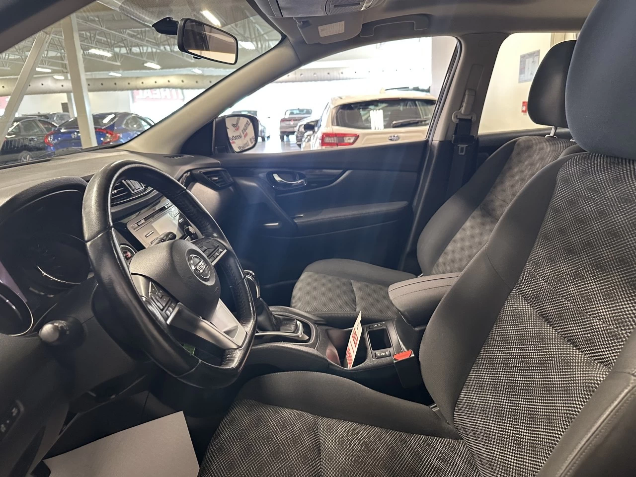 2018 Nissan Qashqai
                                                    SV Main Image