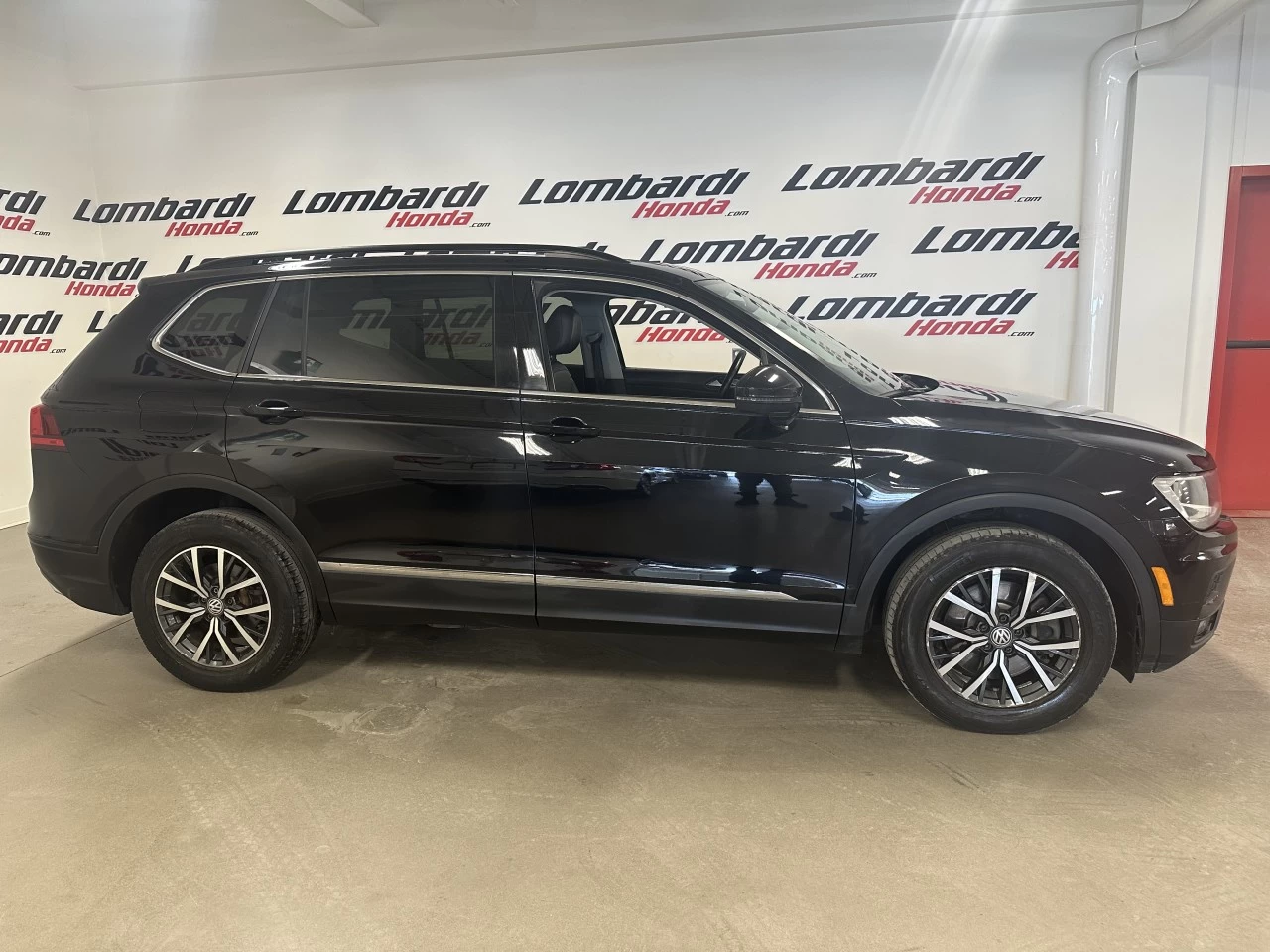 2018 Volkswagen Tiguan Comfortline Main Image