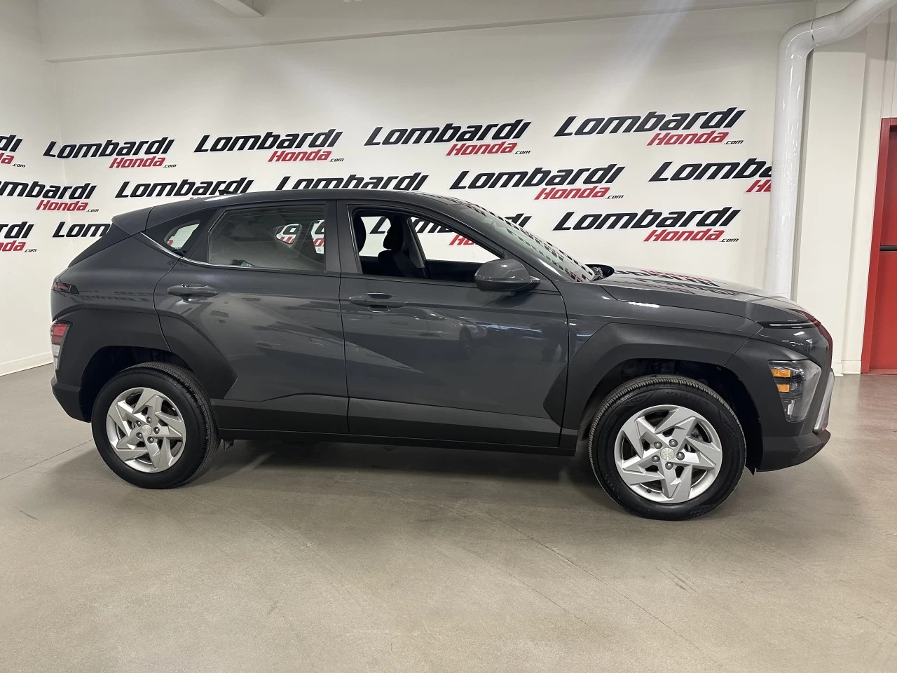 2024 Hyundai Kona Essential Image principale