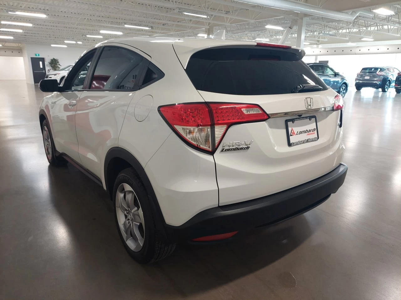 2019 Honda HR-V
                                                    LX Main Image