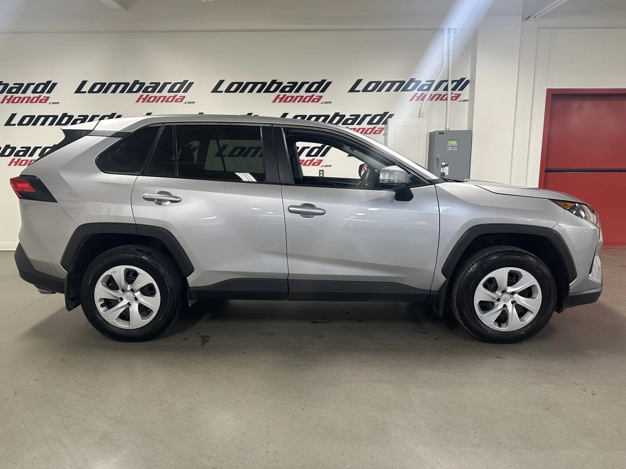 2024 Toyota RAV4 LE Main Image