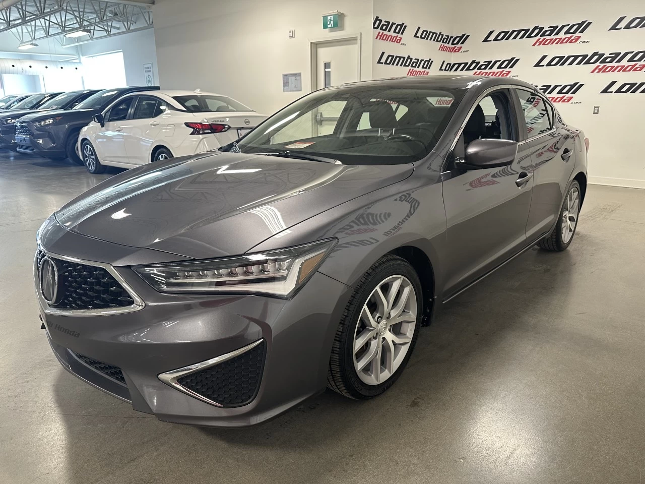 2019 Acura ILX Sedan https://www.lombardihonda.com/resize/b990ff35b810a3abc0cc817b2ca24889-1