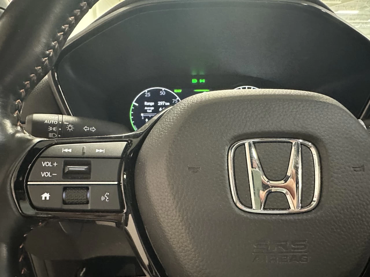2024 Honda CR-V Touring Main Image
