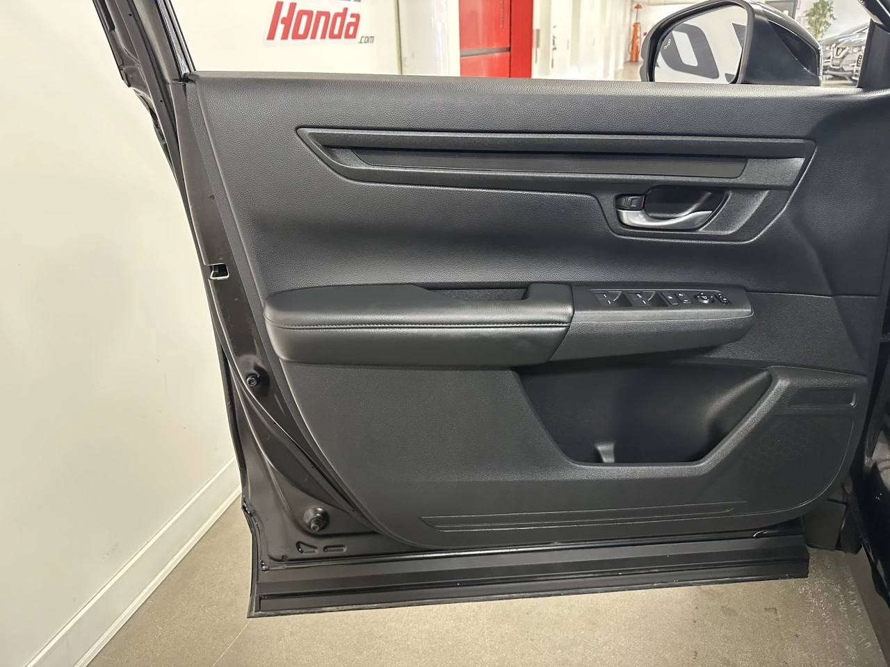 2023 Honda CR-V LX Main Image