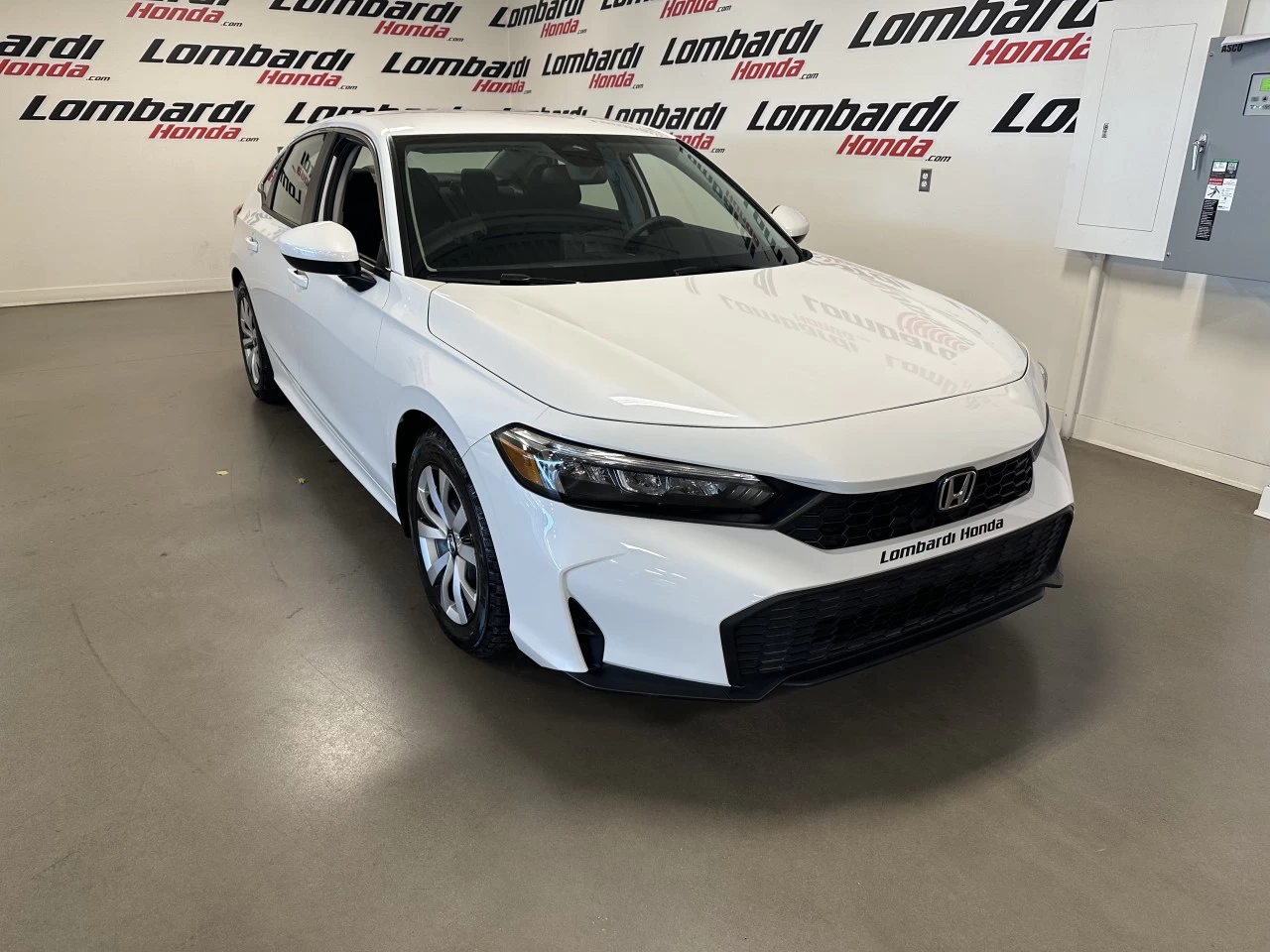 2025 Honda Civic LX Main Image