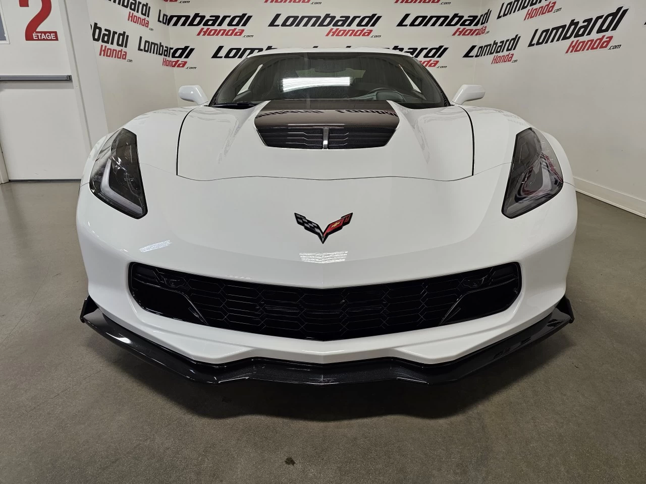 2019 Chevrolet Corvette Z06 3LZ https://www.lombardihonda.com/resize/b990ff35b810a3abc0cc817b2ca24889-1