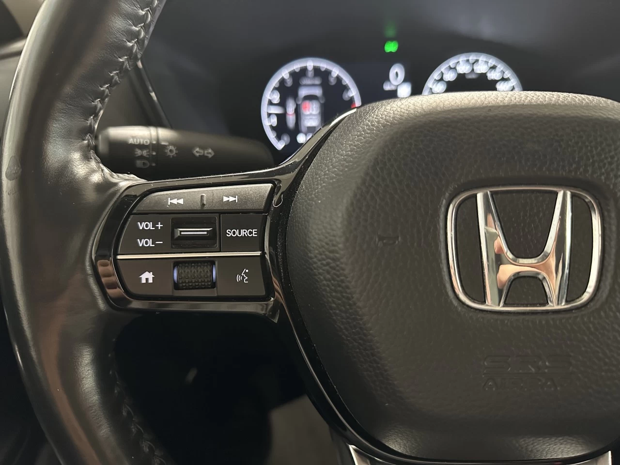 2023 Honda CR-V Sport/Sport-B https://www.lombardihonda.com/resize/b990ff35b810a3abc0cc817b2ca24889-1
