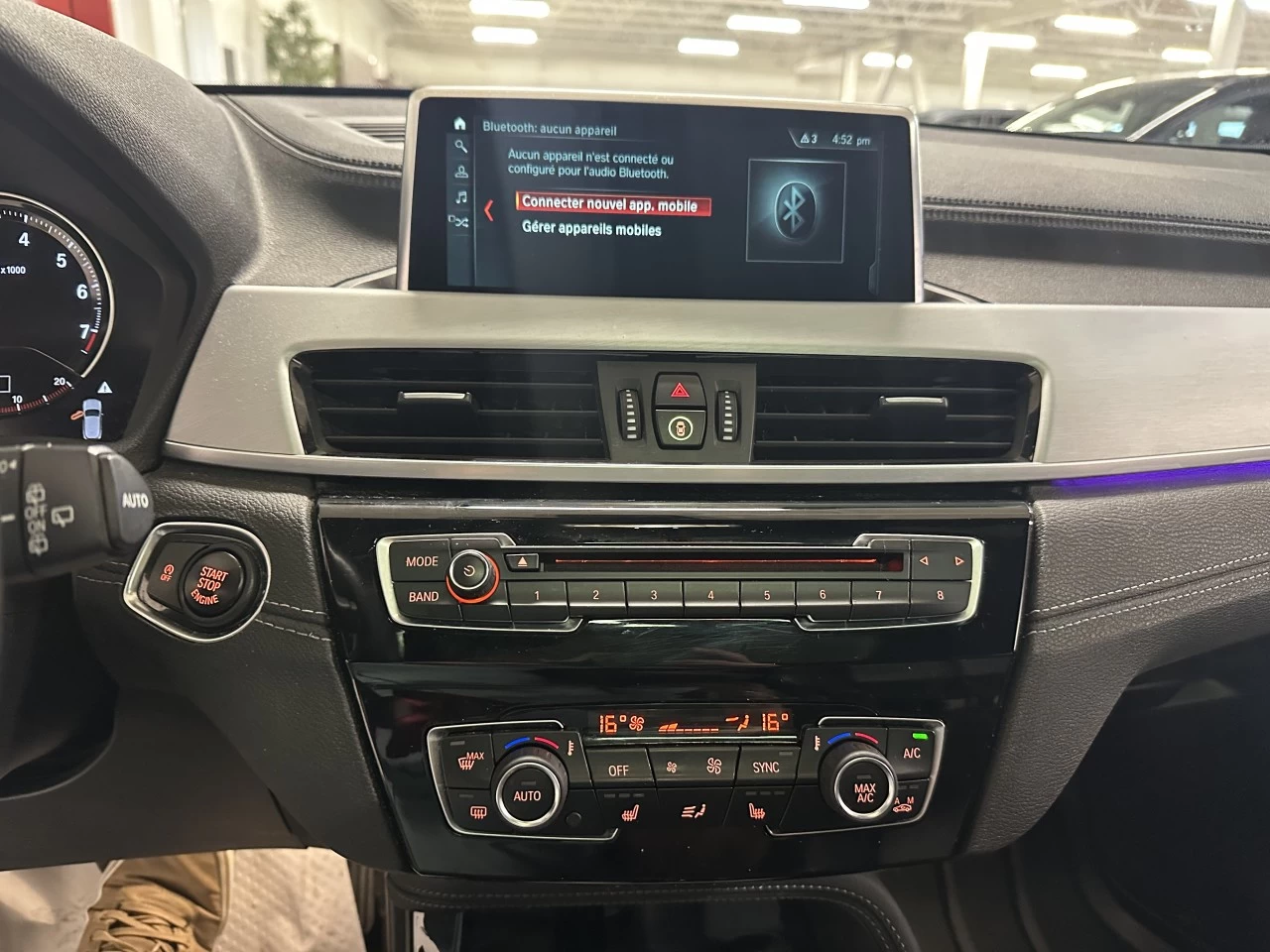 2018 BMW 228i xDrive
                                                    xDrive28i Image principale