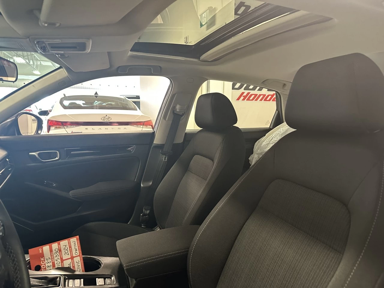 2024 Honda Civic
                                                    EX Image principale