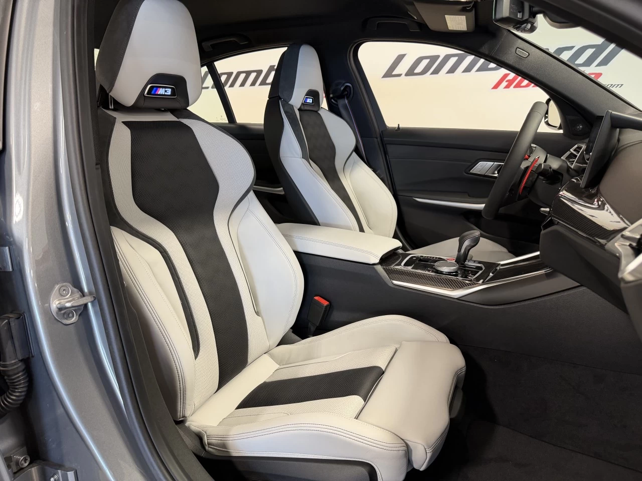 2027 BMW M3 Competition - premium package - full carbon Main Image