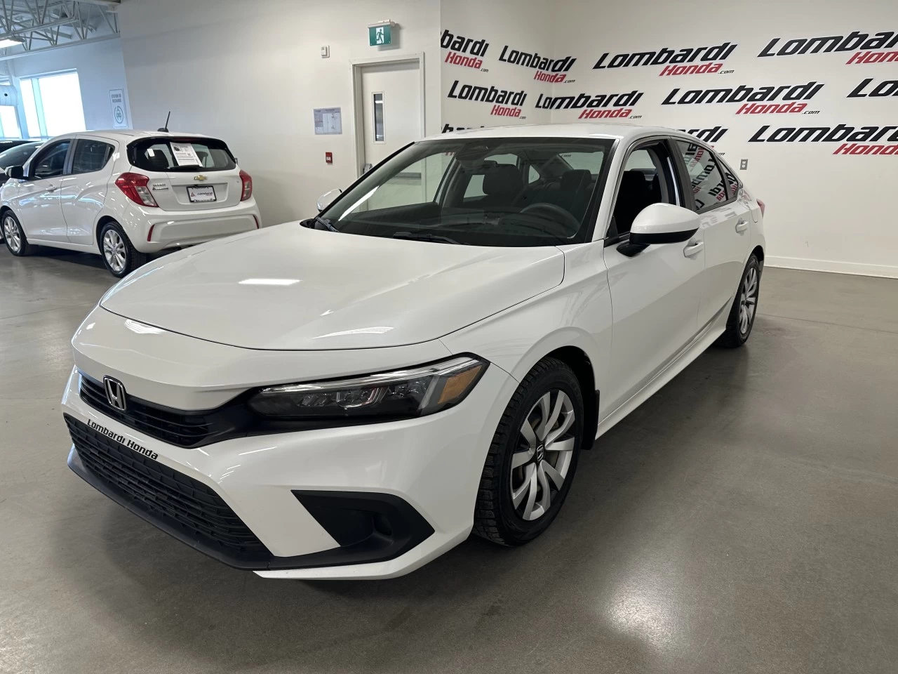 2022 Honda Civic LX Main Image