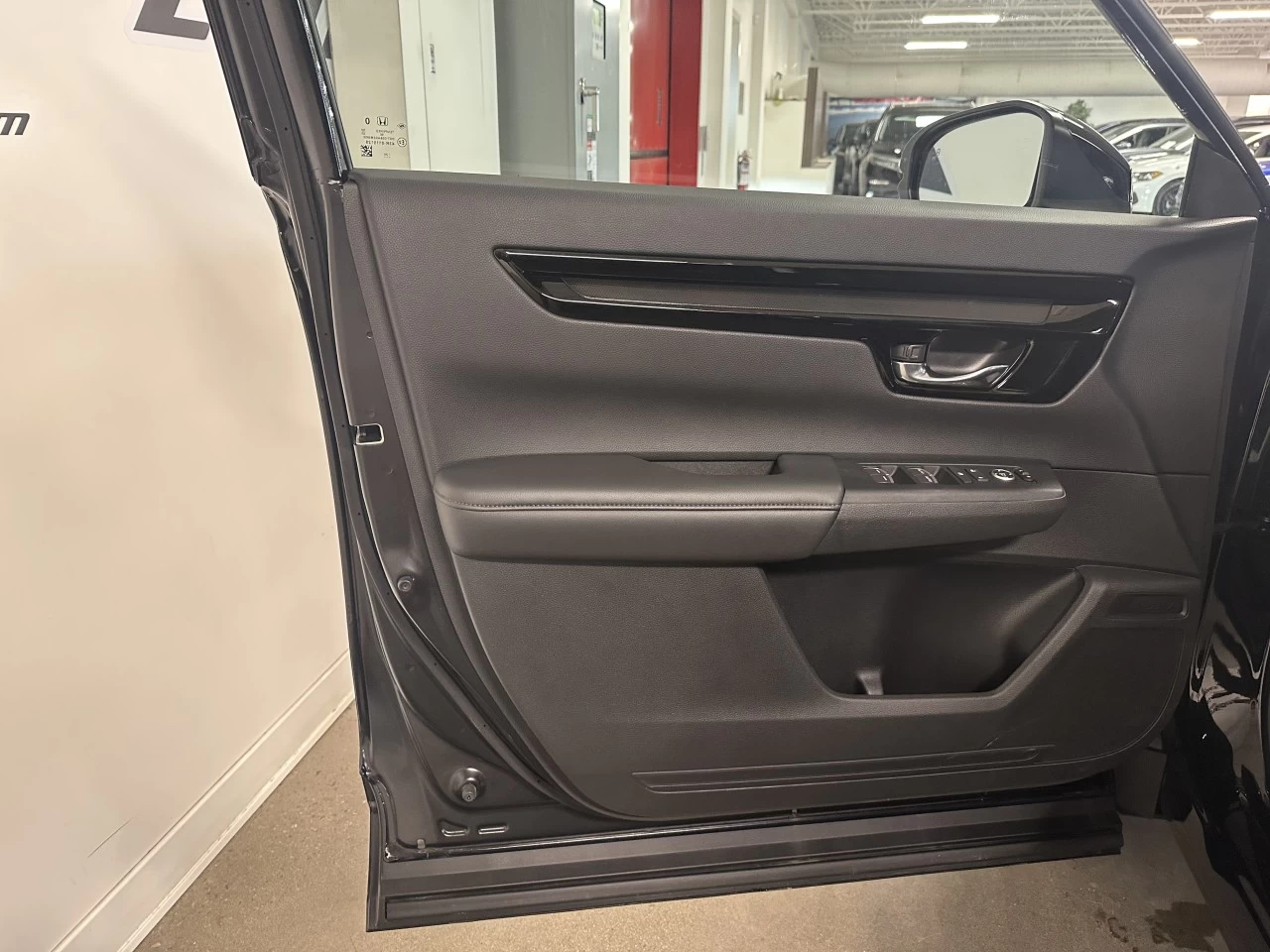 2025 Honda CR-V
                                                        Sport Image principale