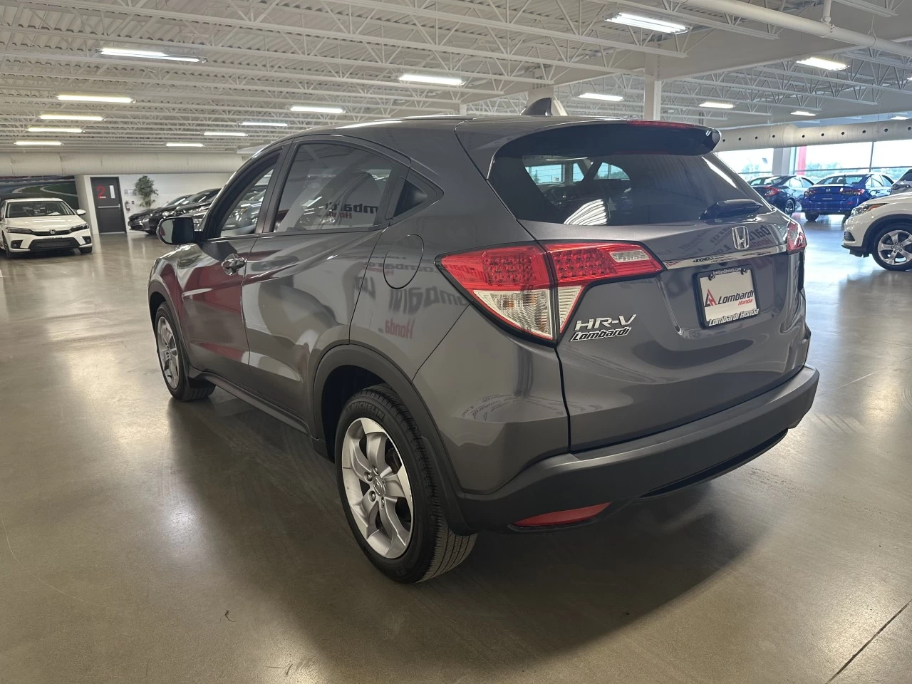 2021 Honda HR-V LX https://www.lombardihonda.com/resize/b990ff35b810a3abc0cc817b2ca24889-1