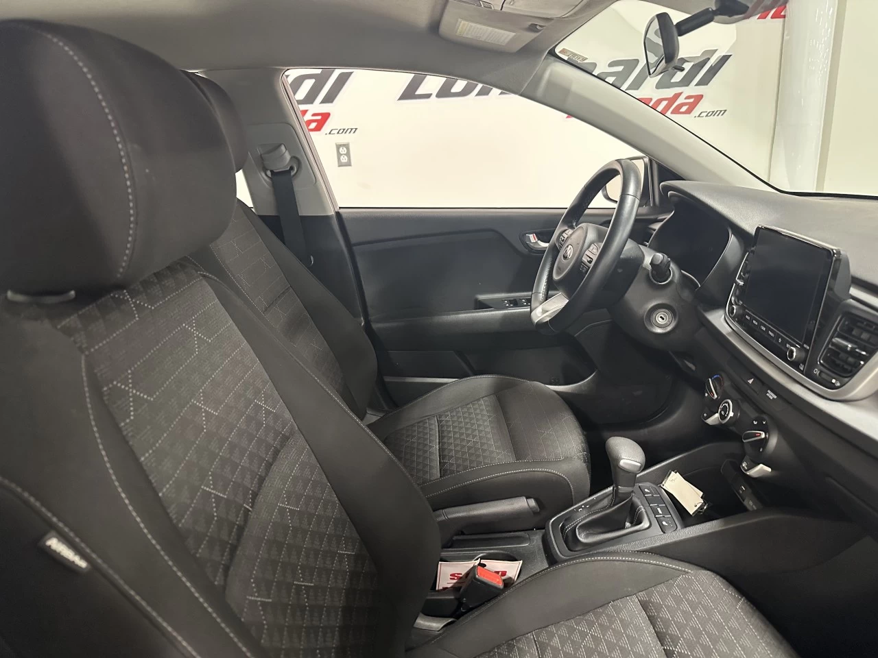 2021 Kia Rio5 LX Main Image