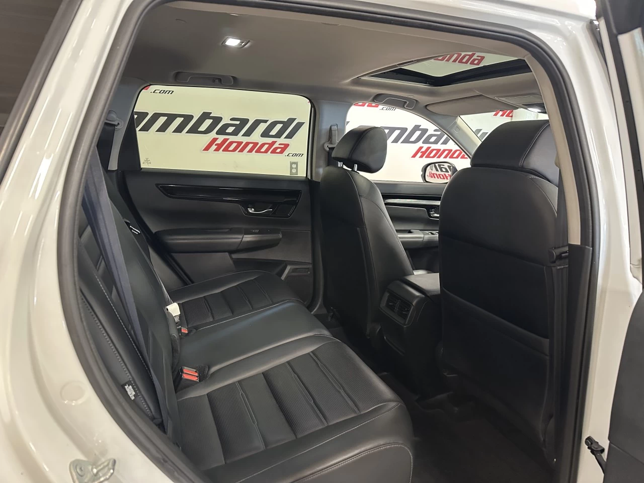 2023 Honda CR-V
                                                    EX-L Image principale