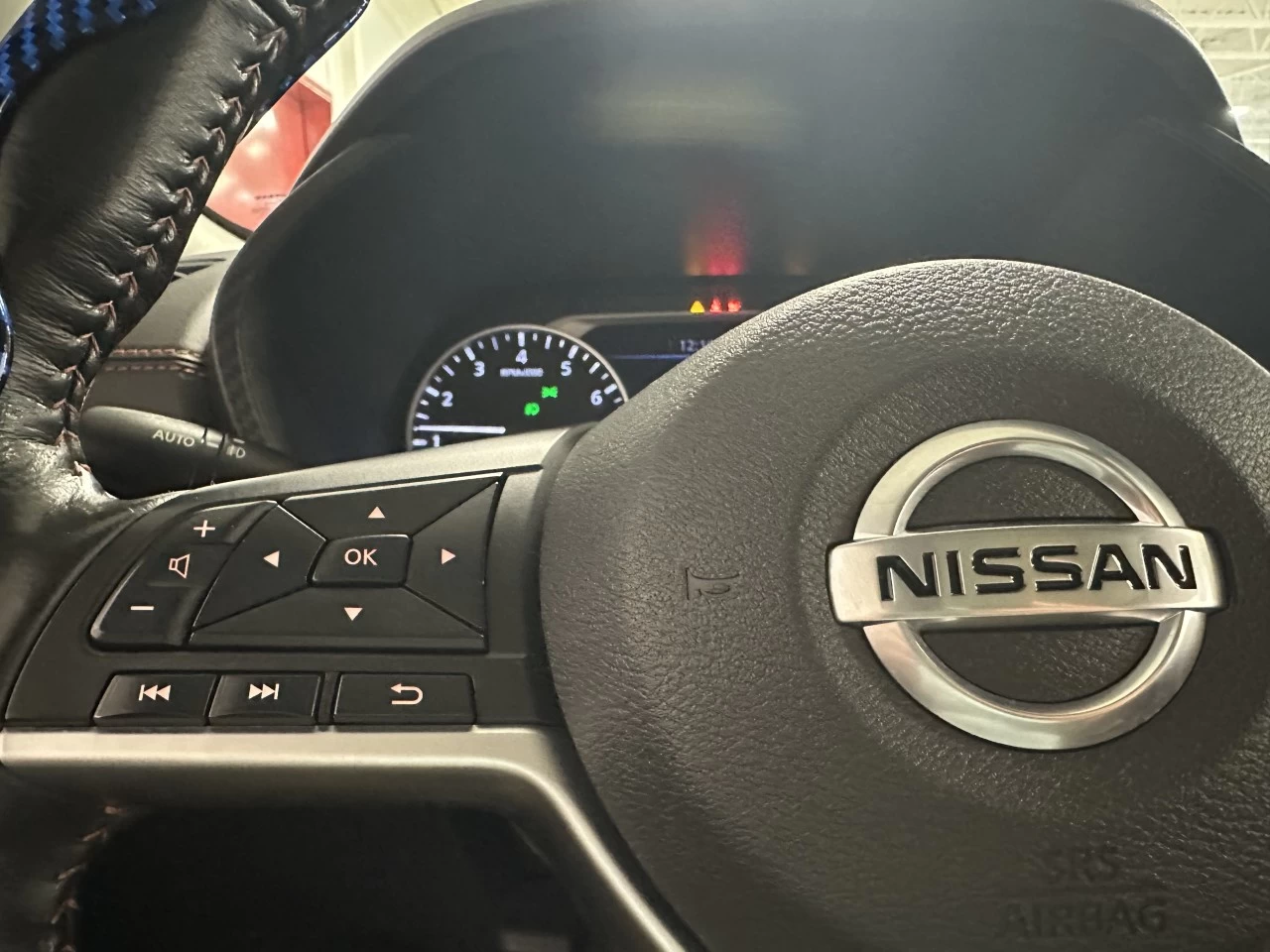 2021 Nissan Sentra SR Main Image