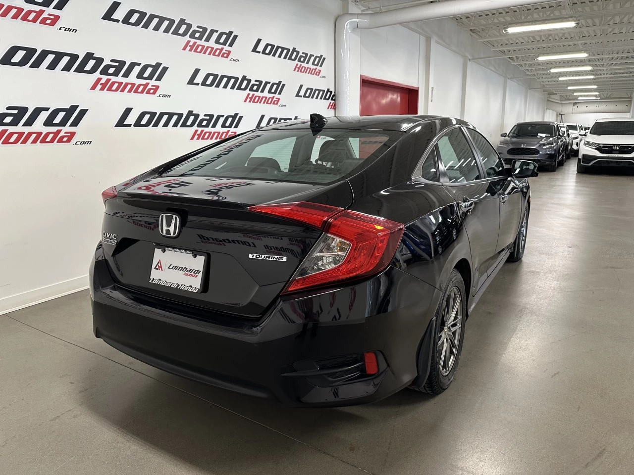 2016 Honda Civic Touring Main Image