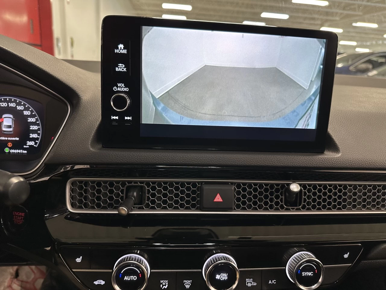 2024 Honda Civic Touring Main Image