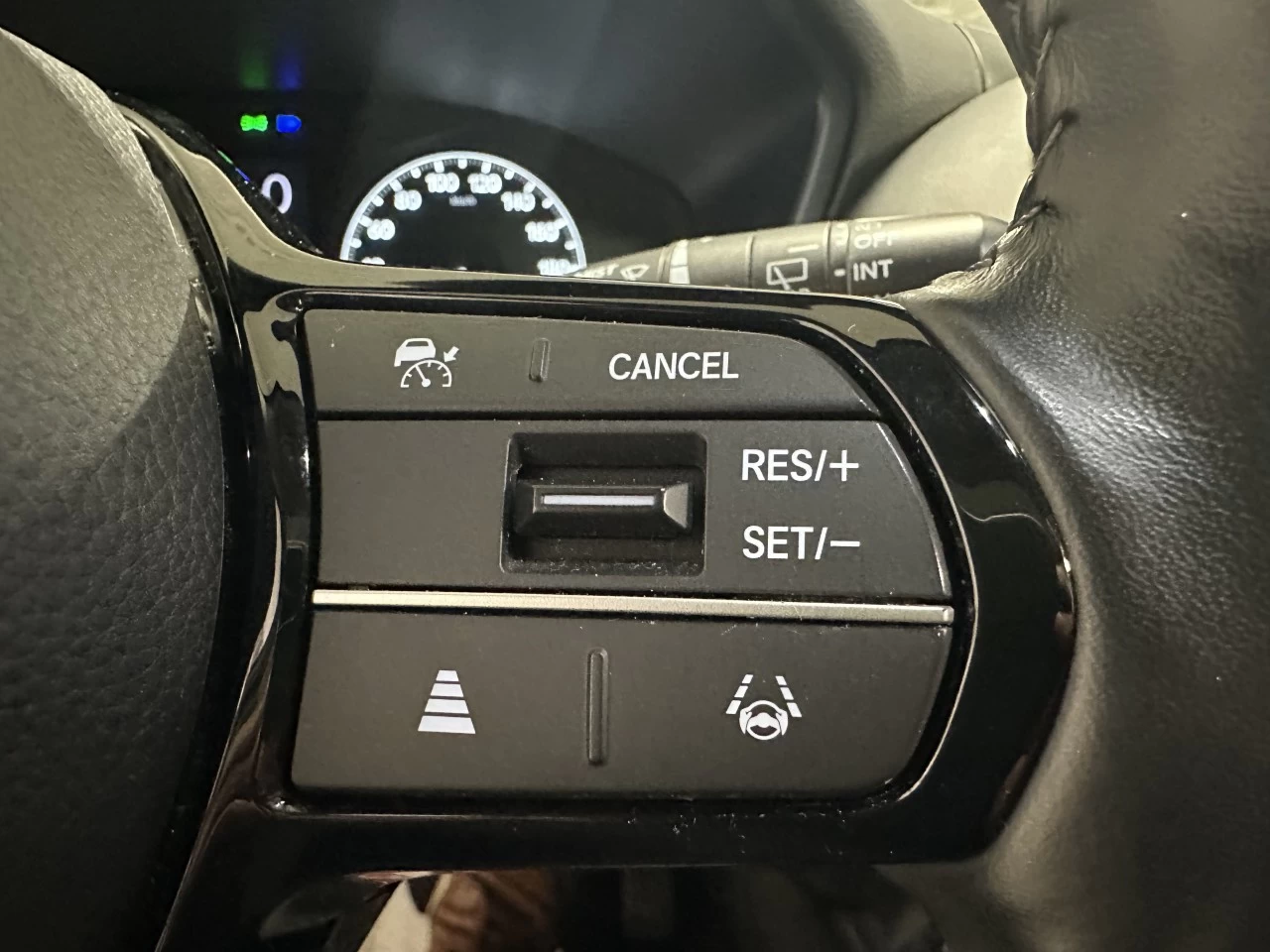 2023 Honda HR-V EX-L Navi Main Image