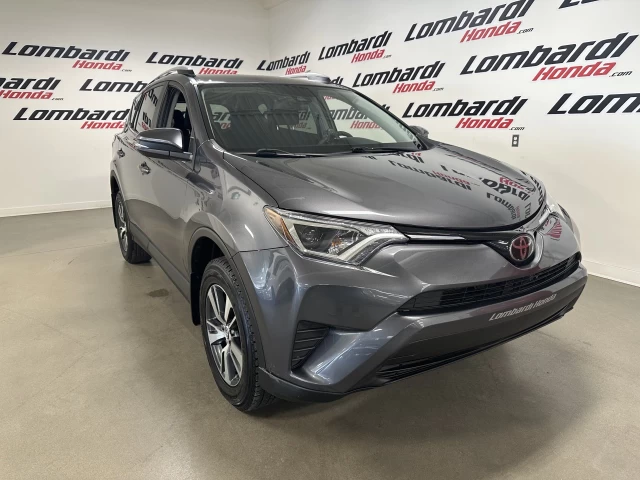 Toyota RAV4 LE 2018