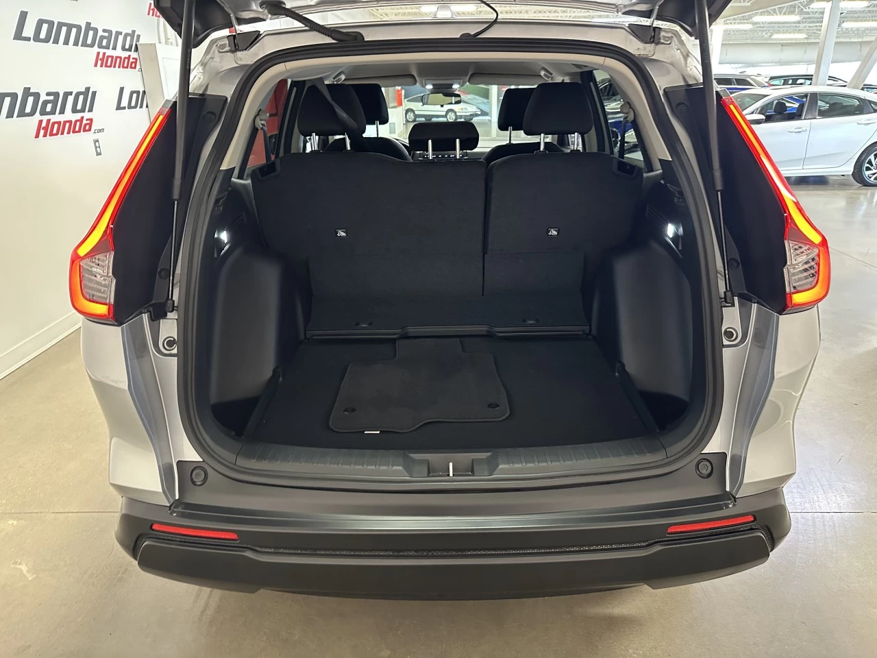 2023 Honda CR-V
                                                    LX Main Image