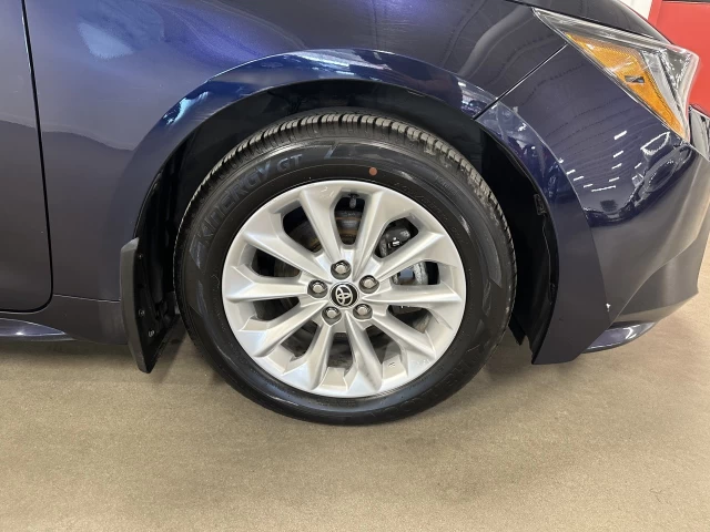 Toyota Corolla LE 2021