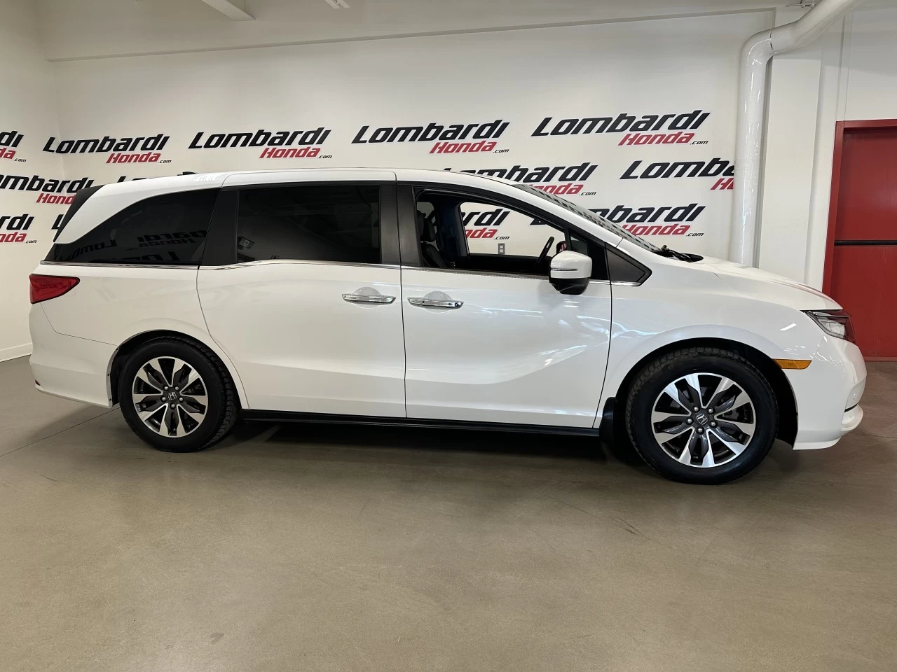 2021 Honda Odyssey EX-L Main Image