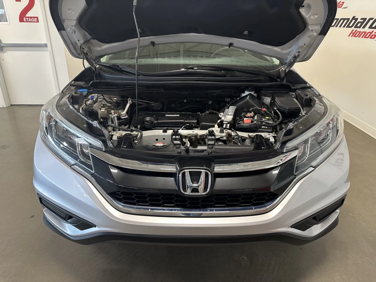 2016 Honda CR-V LX https://www.lombardihonda.com/resize/b990ff35b810a3abc0cc817b2ca24889-1