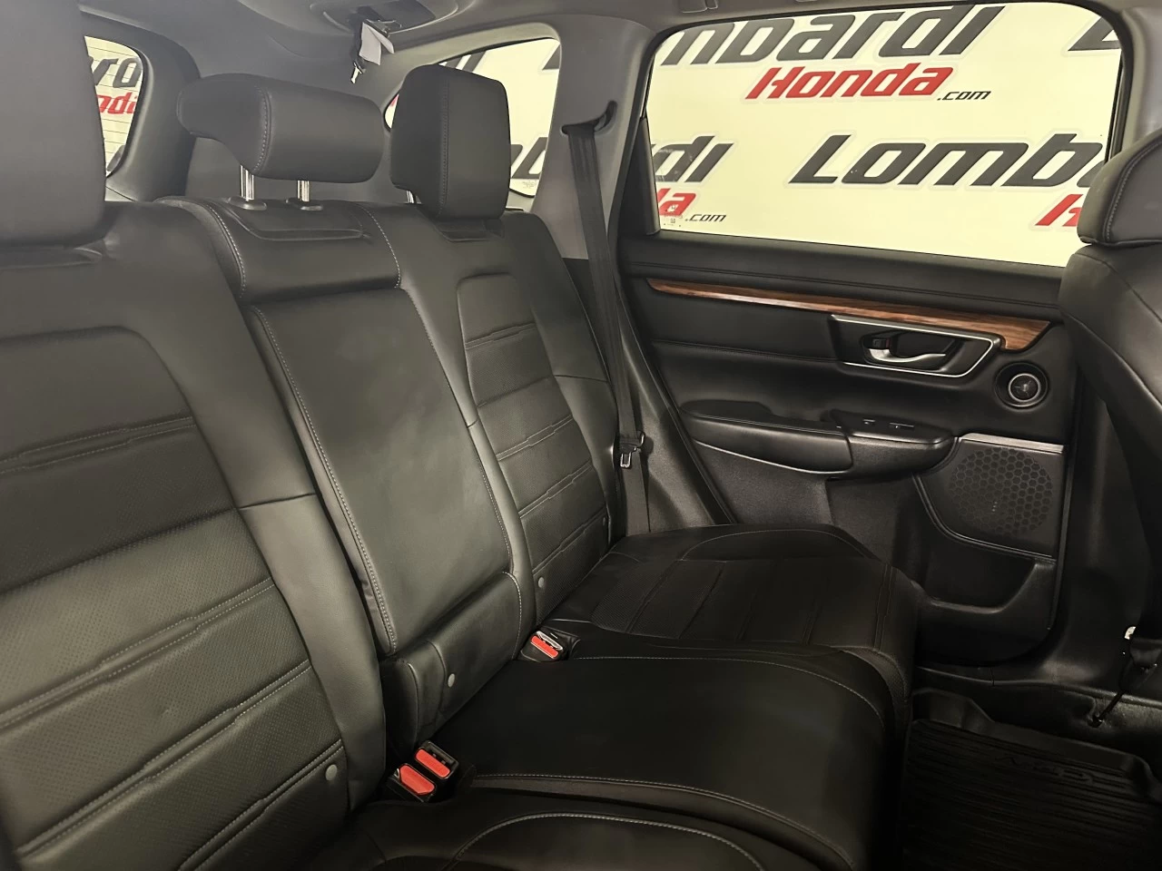 2022 Honda CR-V
                                                    EX-L Main Image