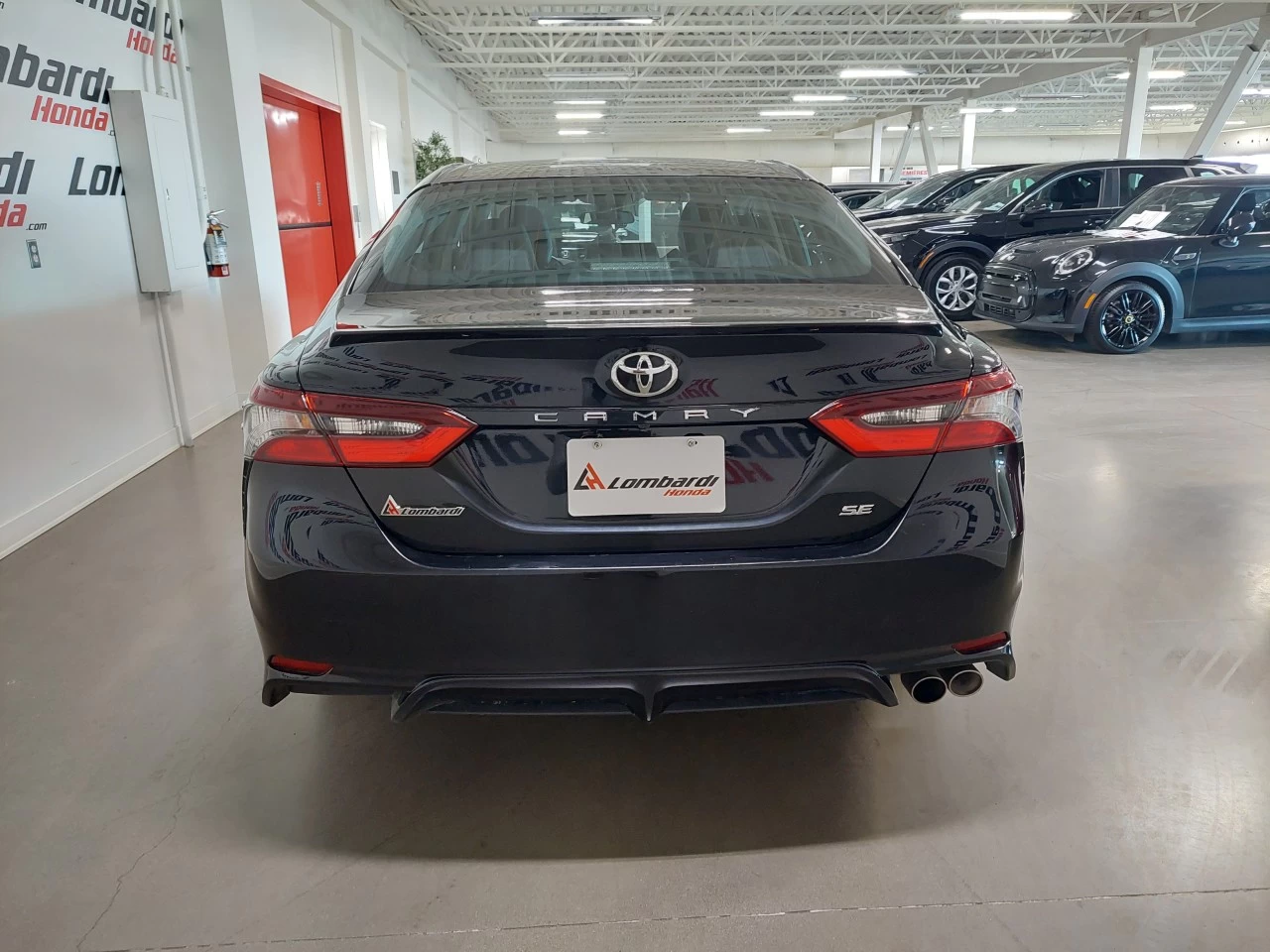 2021 Toyota Camry
                                                    SE Main Image
